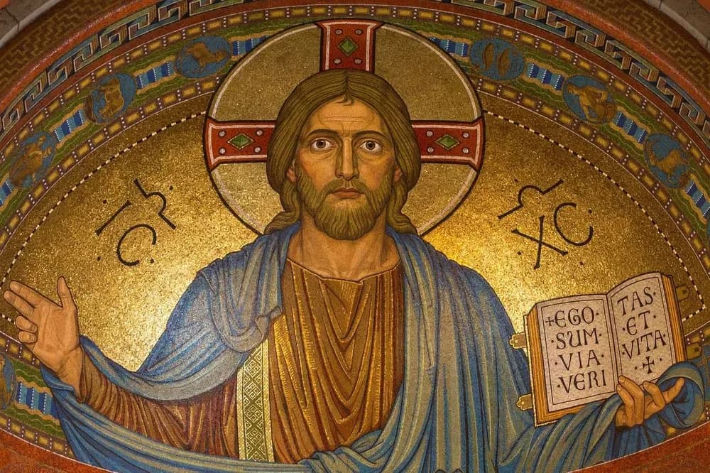 Cristo: Deus ou homem?