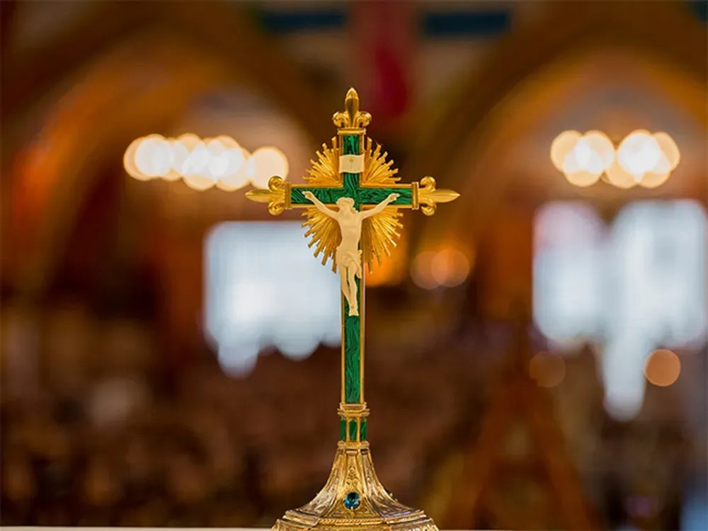 Um leigo pode pregar a homilia na Missa?